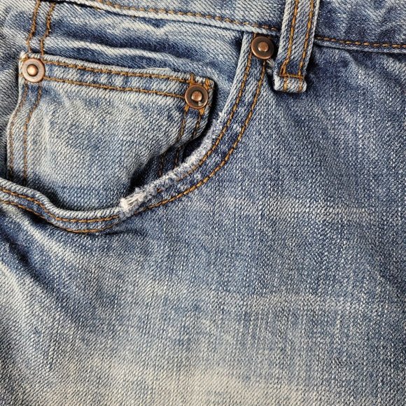 Free People Denim Jean Shorts Sz 27 Frayed Hem Lightly Distressed Button Fly - Picture 4 of 7